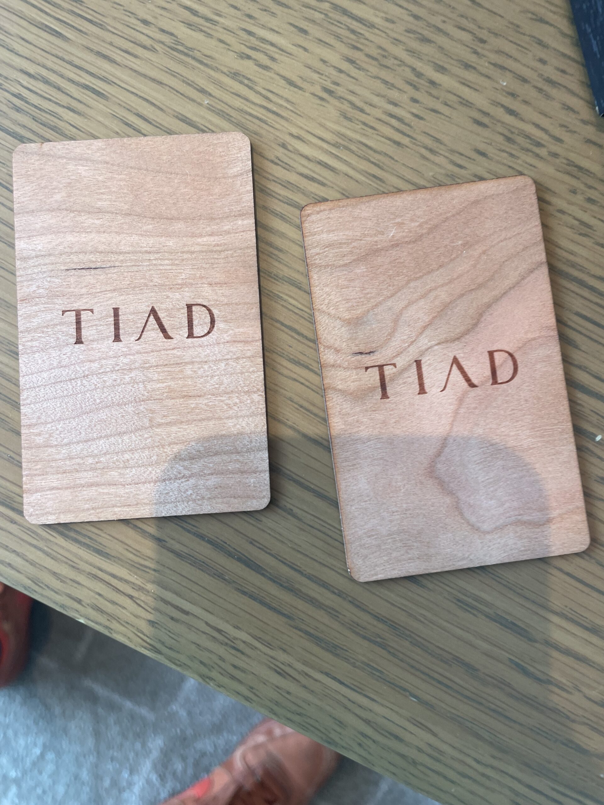 TIADの木製カードキー